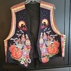 Plus-size Halloween Costume Vest with Pumpkins and Bears